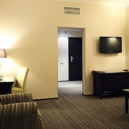 Optima Collection Zhytomyr Hotel Exterior photo